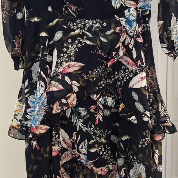 Lulus Ruffled High-Low Dress Size Small - Picture 4 of 5